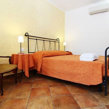 Agriturismo Di Paterno Sarzana Extérieur photo